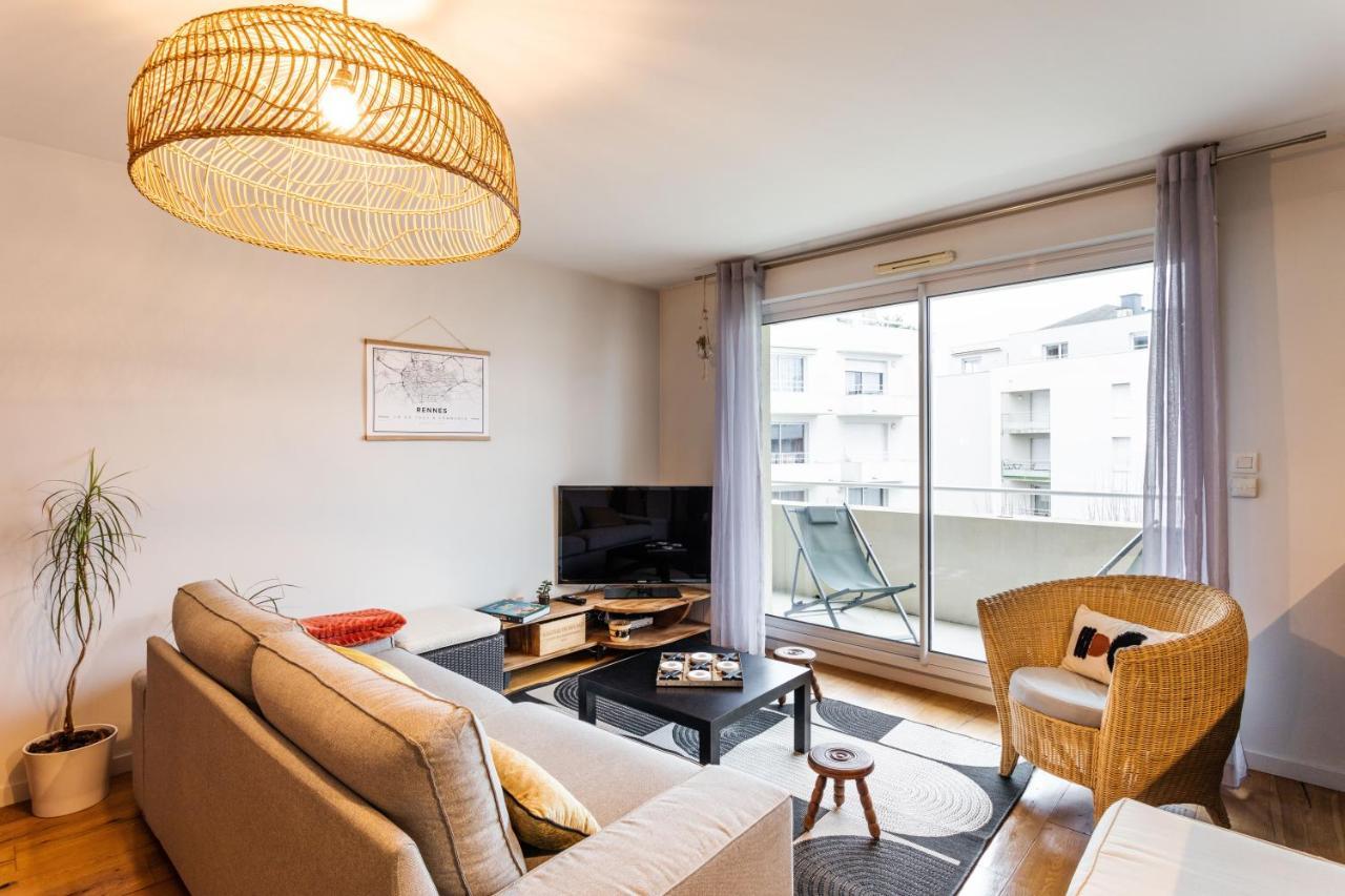 Le Vilona - T3 Moderne Avec Parking Prive Apartment Rennes Bagian luar foto