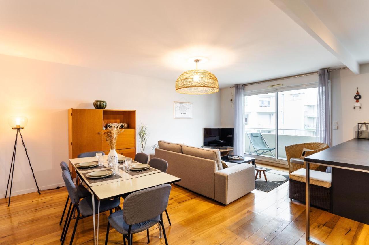 Le Vilona - T3 Moderne Avec Parking Prive Apartment Rennes Bagian luar foto