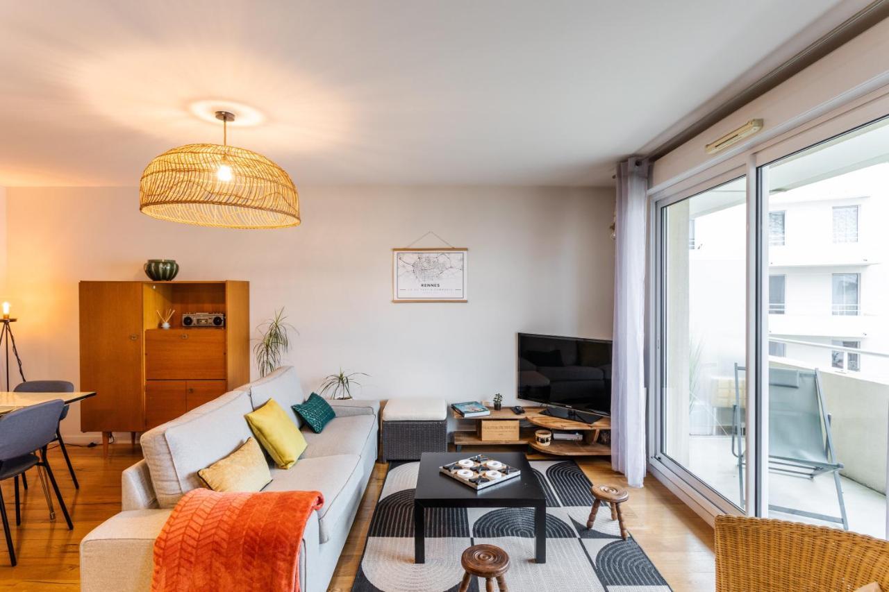 Le Vilona - T3 Moderne Avec Parking Prive Apartment Rennes Bagian luar foto
